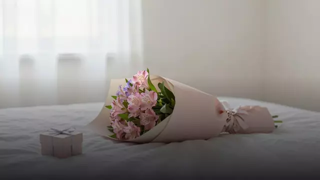 Букет из альстромерий девушке: как выбрать размер и цвет