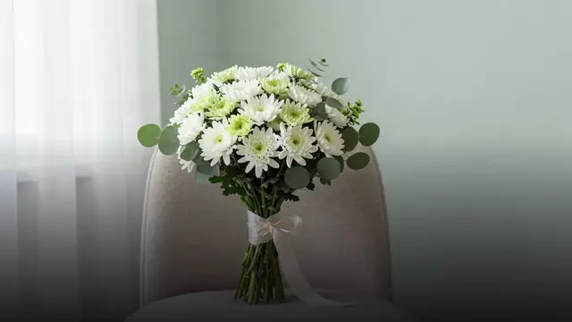 Букет невесты из хризантем: сорта, сочетания и стойкость