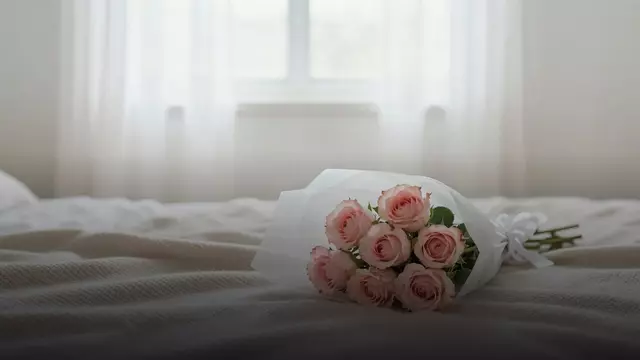 Кустовые розы девушке: как выбрать букет под повод и бюджет