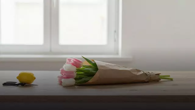 Недорогой букет из тюльпанов: как выбрать и не ошибиться