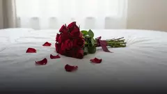 Почему дарят 51 розу: значение числа и подходящие поводы