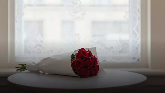 Сколько стоят розы в Польшу: цены на букеты в рублях по городам