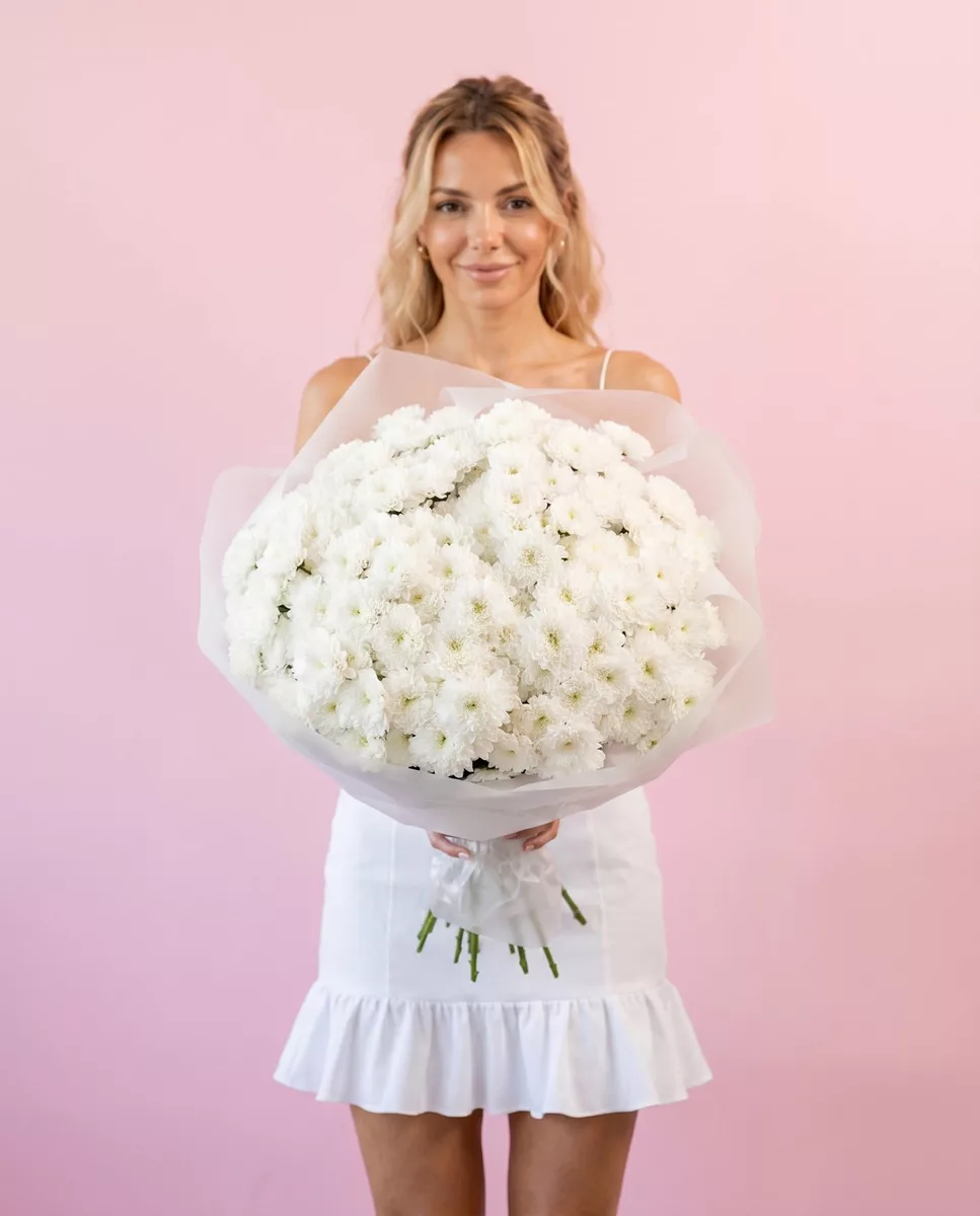 Bouquet of 45 white chrysanthemums
