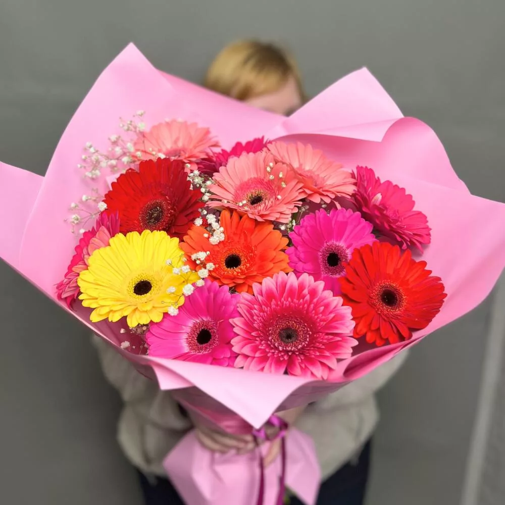 Bouquet of 13 pink gerberas